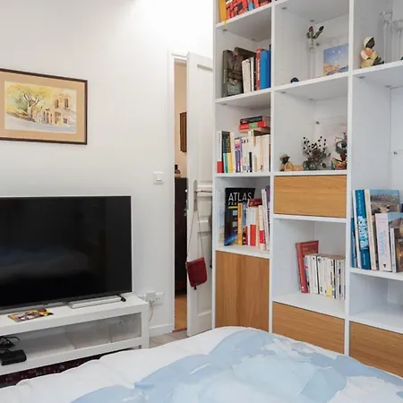 Cosy Bright Near Montparnasse Apartment