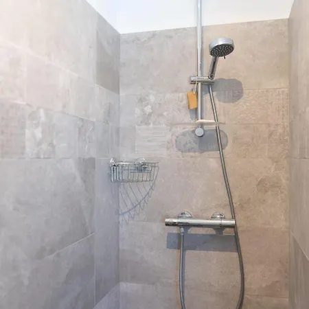 Cosy Bright Near Montparnasse *