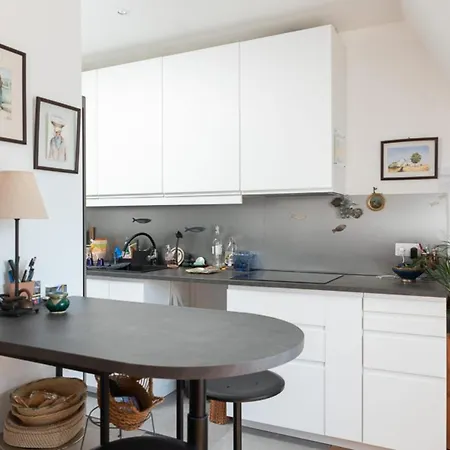 Cosy Bright Near Montparnasse Paris