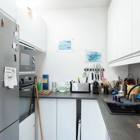 Cosy Bright Near Montparnasse Paris